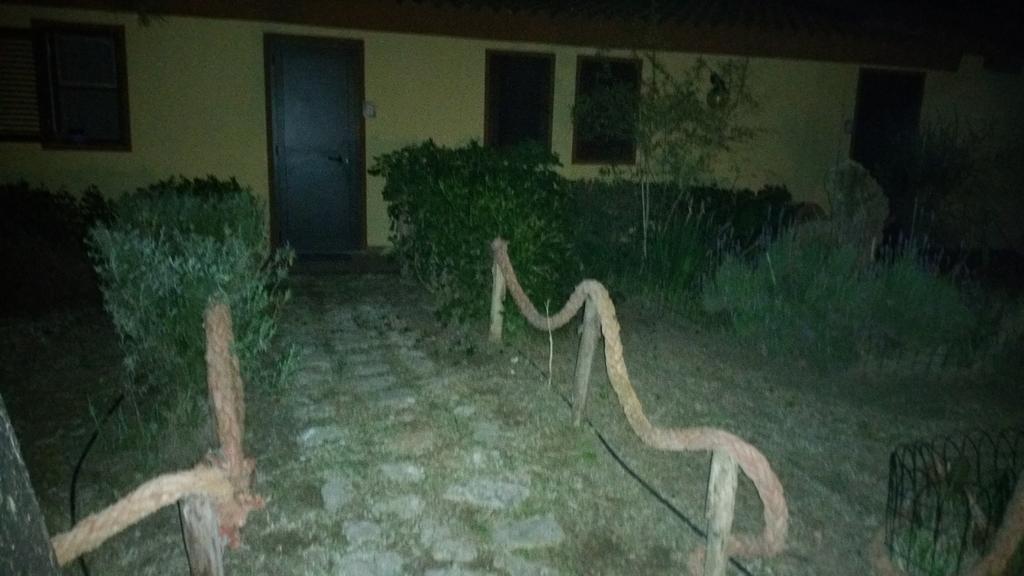Tharros B&B Сан-Джованни-ди-Синис Экстерьер фото
